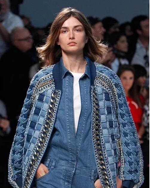 5d53b387f3308.jpg 5d53b387f3308.jpg